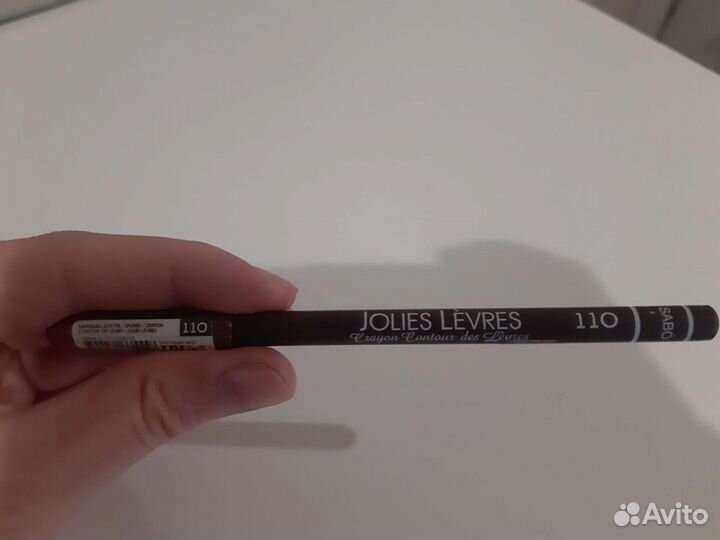 Карандаш для губ Vivienne Sabo