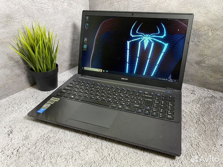 Быстрый ноутбук dexp 2 видеокарты/SSD/8 gb