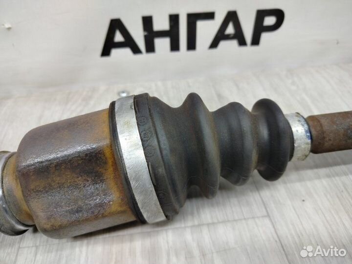 Привод передний правый Mitsubishi Colt Z34A 4A90