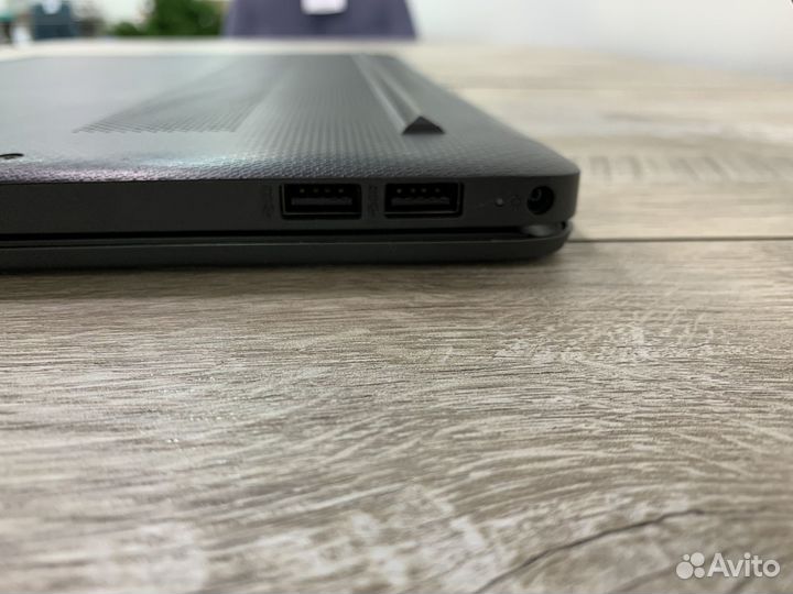 Ноутбук HP Laptop