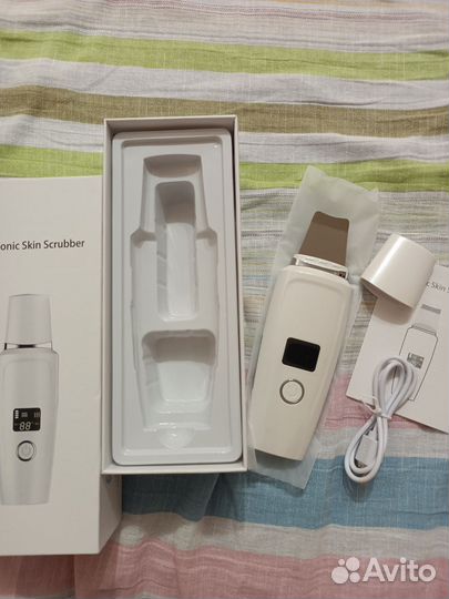 Прибор для чистки лица