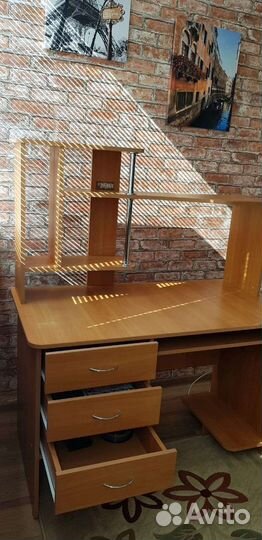 Компьютерный стол бу