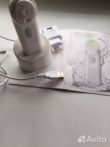 Ультразвуковая щетка для очистки и массажа лица