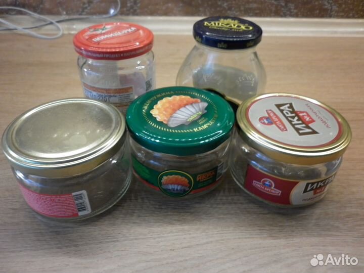 Банки стеклянные,бутылки