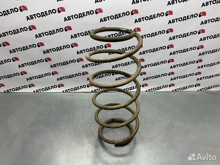 Пружина передняя Audi 100 (C3) 1983 г.в