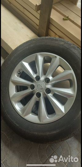 Bfgoodrich Advantage 215/65 R16 98H