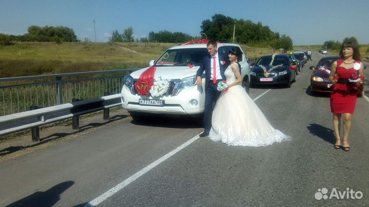 Заказ свадебного авто
