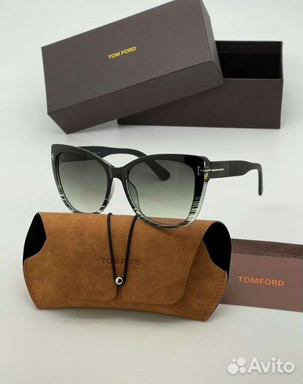 Солнцезащитные очки tom ford