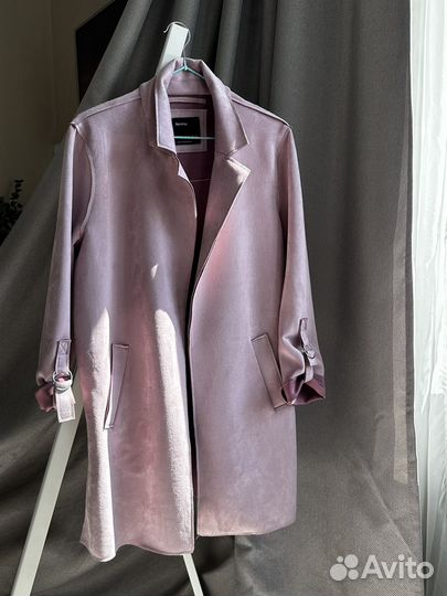 Легкое пальто Bershka