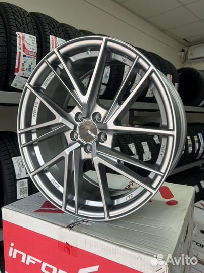18x8,0 5x100 ET45 D72,6 enkei VV polo / Rapid