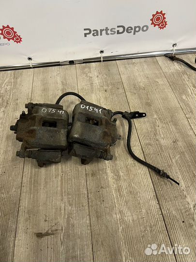 Суппорта передние Honda accord 7 CL