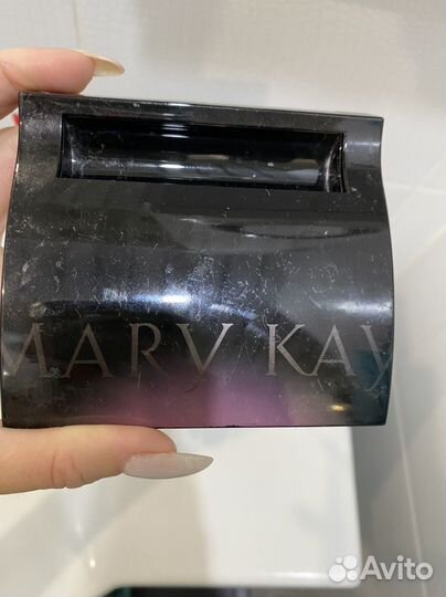 Футляр для теней и пудры Mary Kay