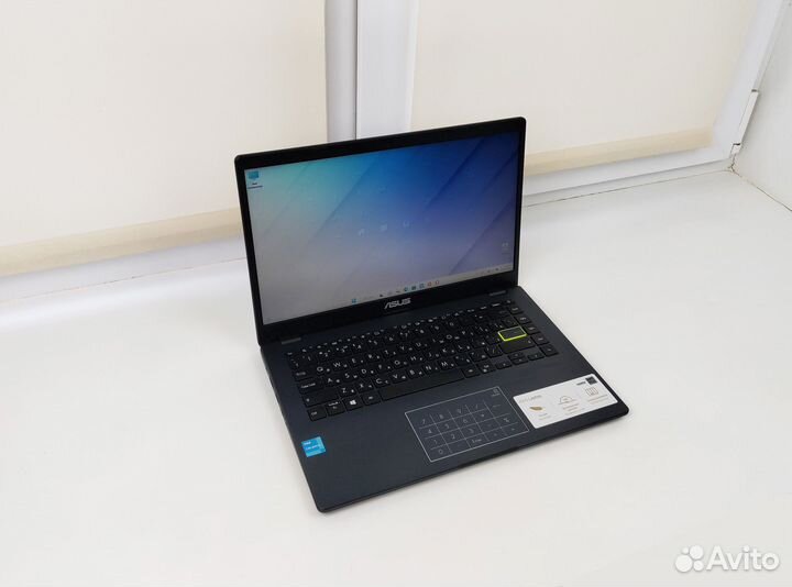 Ноутбук asus e410ka
