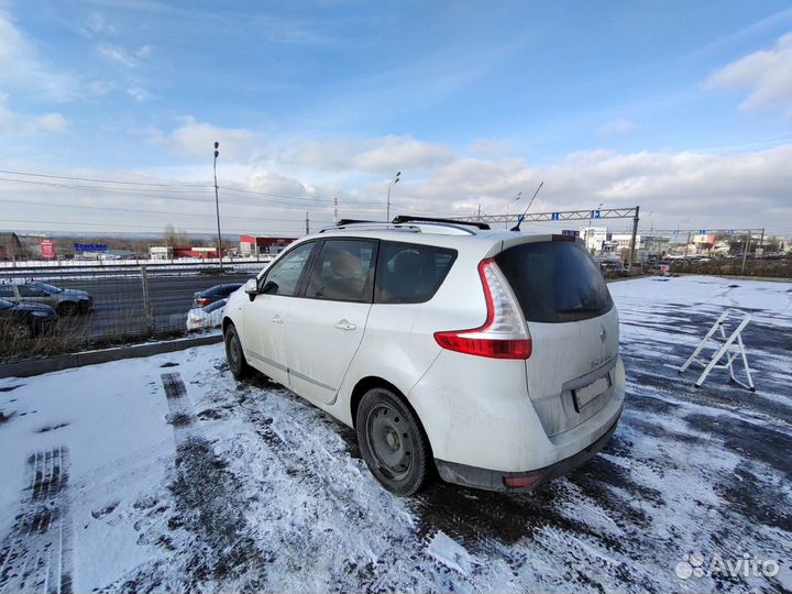 Багажник на крышу Turtle на Renault Grand Scenic