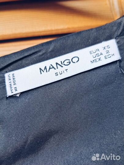 Платье Mango
