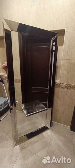 Парикмахерское зеркало с подсветкой