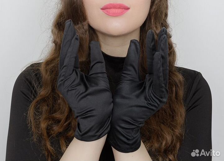 Перчатки черные