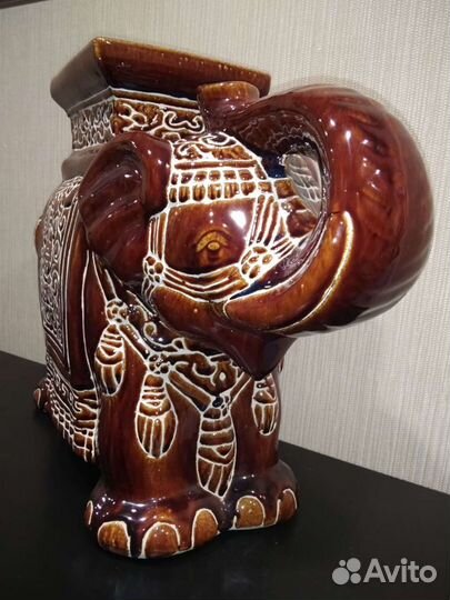 Подставка под цветы