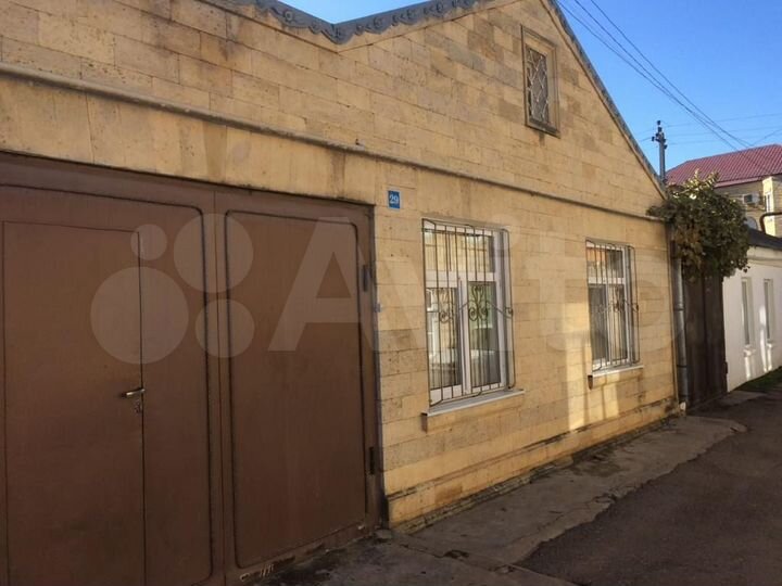 Дом 190 м² на участке 1,9 сот.