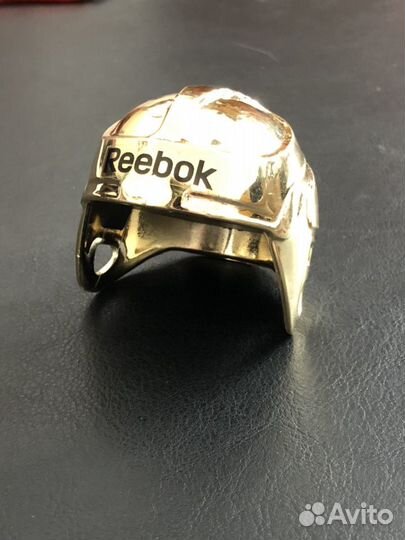 Хоккейный шлем открывашка reebok