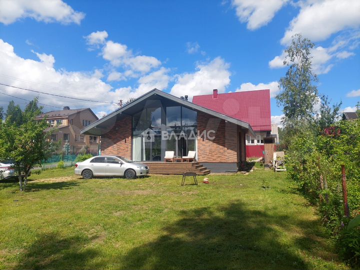 Дом 89,4 м² на участке 6,96 га