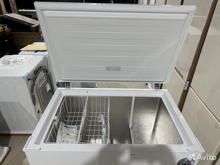 Морозильный ларь Gorenje FH301CW белый