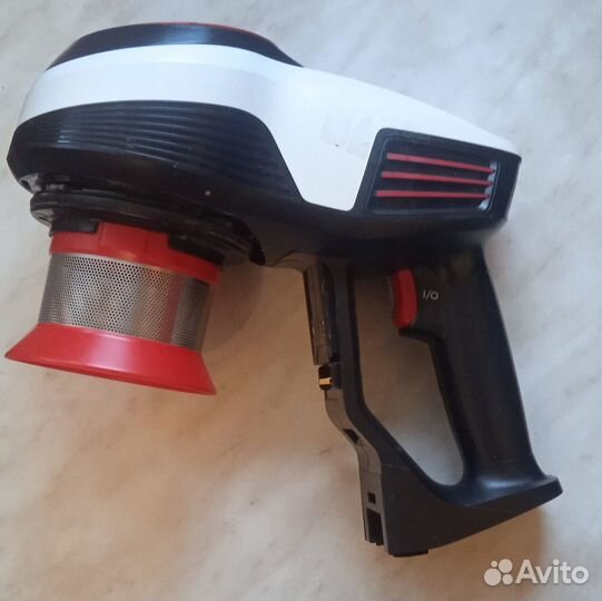 Пылесос Redmond rv-ur370