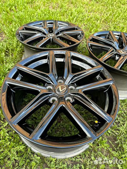 Диски Lexus IS F Sport