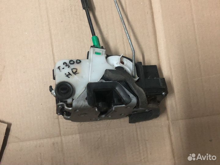 Chevrolet aveo т300 замок двери