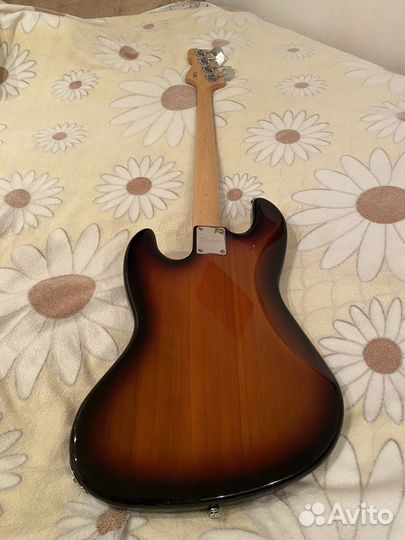 Бас гитара Swing