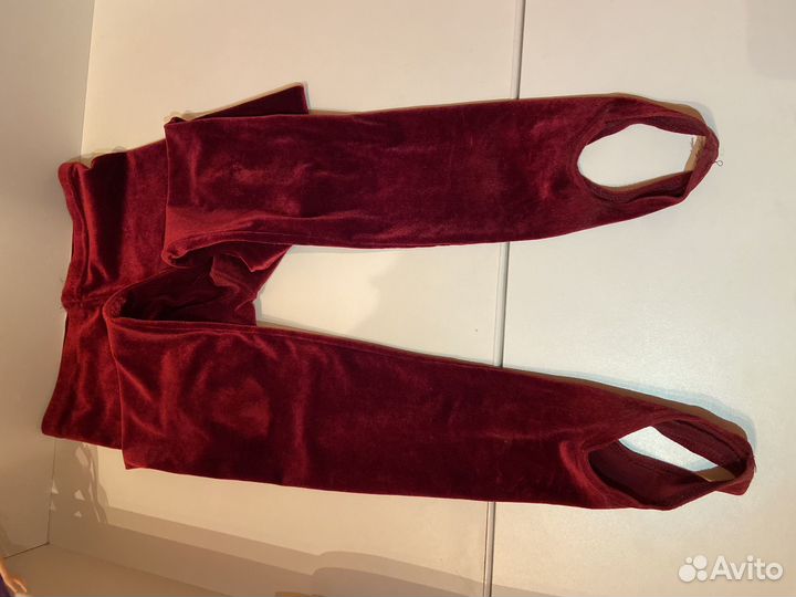 Костюм для фигурного катания р 38