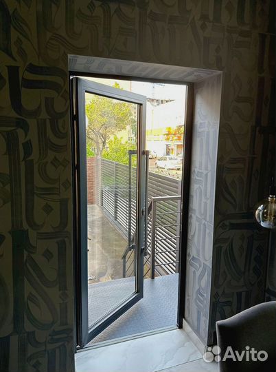 Раздвижные алюминиевые окна, двери, витражи