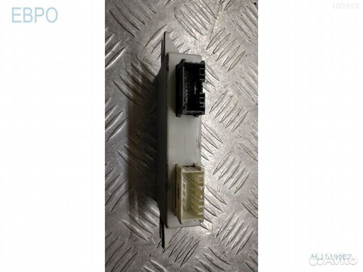 Блок управления (эбу) люка BMW E53 s1119087