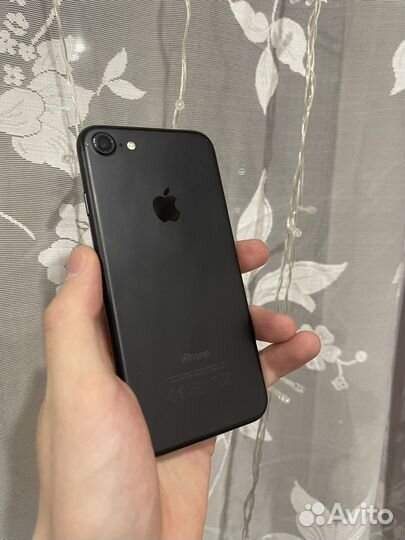iPhone 7, 256 ГБ