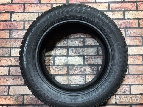 Nokian Tyres Hakka Blue 215/60 R17