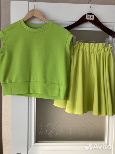 Жилетка, юбка