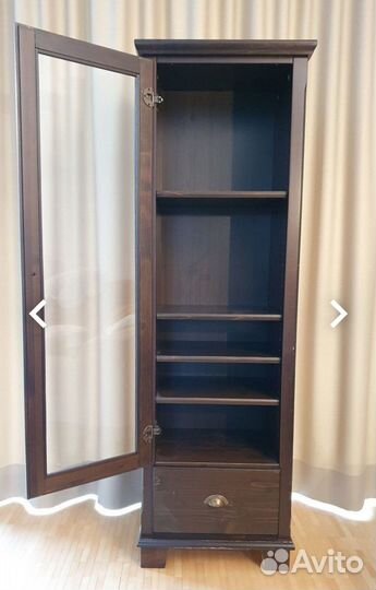 Шкаф витрина IKEA бу