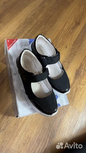 Туфли для девочки