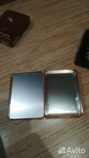 Металлические коробки из под папирос