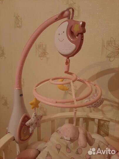 Мобиль для детской кроватки