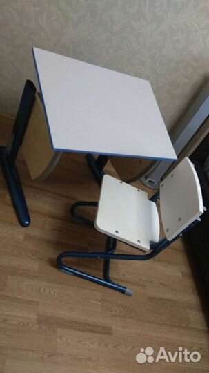 Письменный стол парта