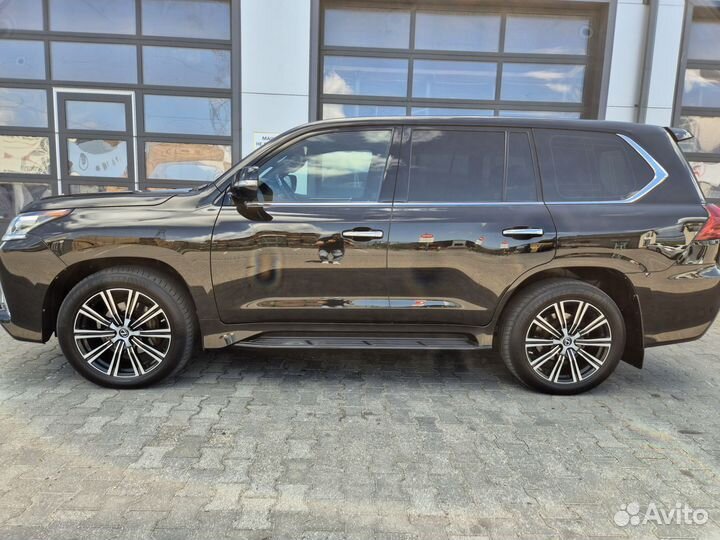 Lexus LX 4.5 AT, 2017, 180 000 км