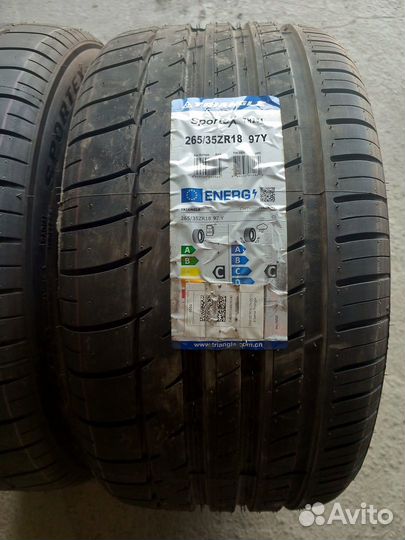 Triangle TH201 265/35 R18
