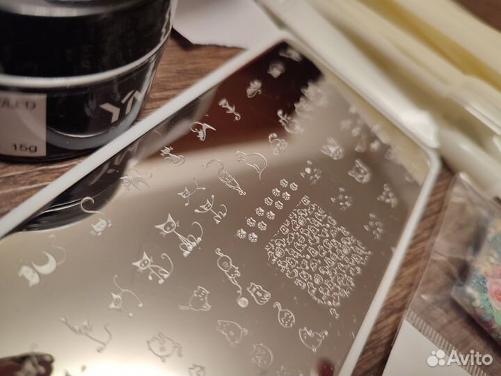 Набор для маникюра и декора ногтей