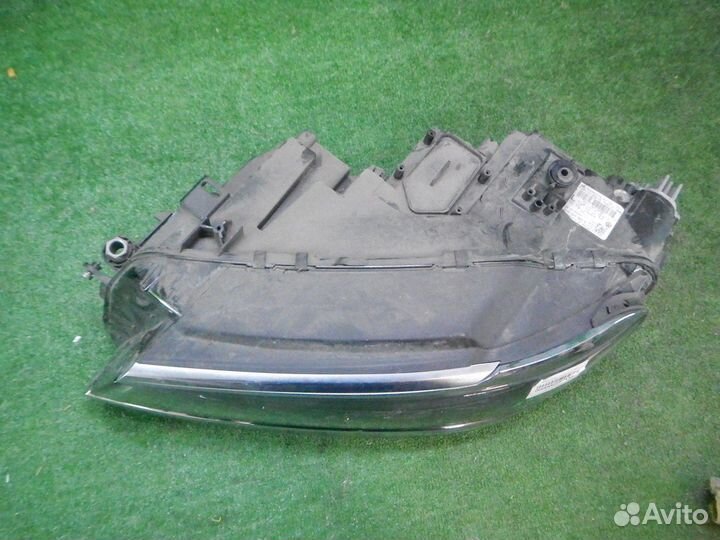 Фара левая Volkswagen Tiguan