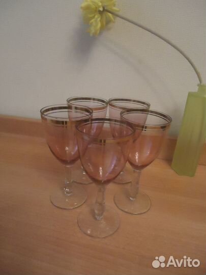 Фужеры марганцевое стекло СССР