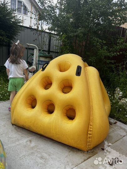Батут надувной