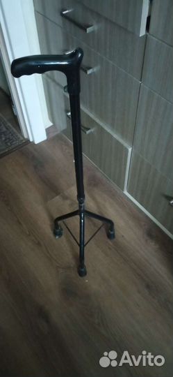 Трость с повышенной устойчивостью