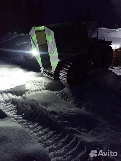 Вездеход болотоход плавущий