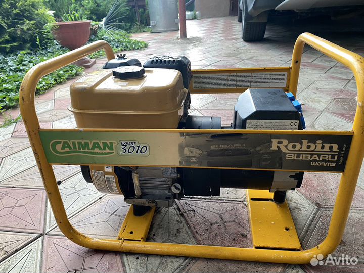 Бензиновый генератор